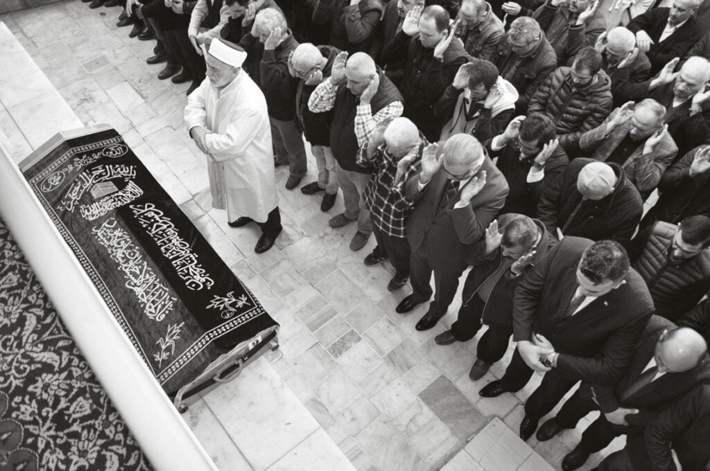islami cenaze töreni